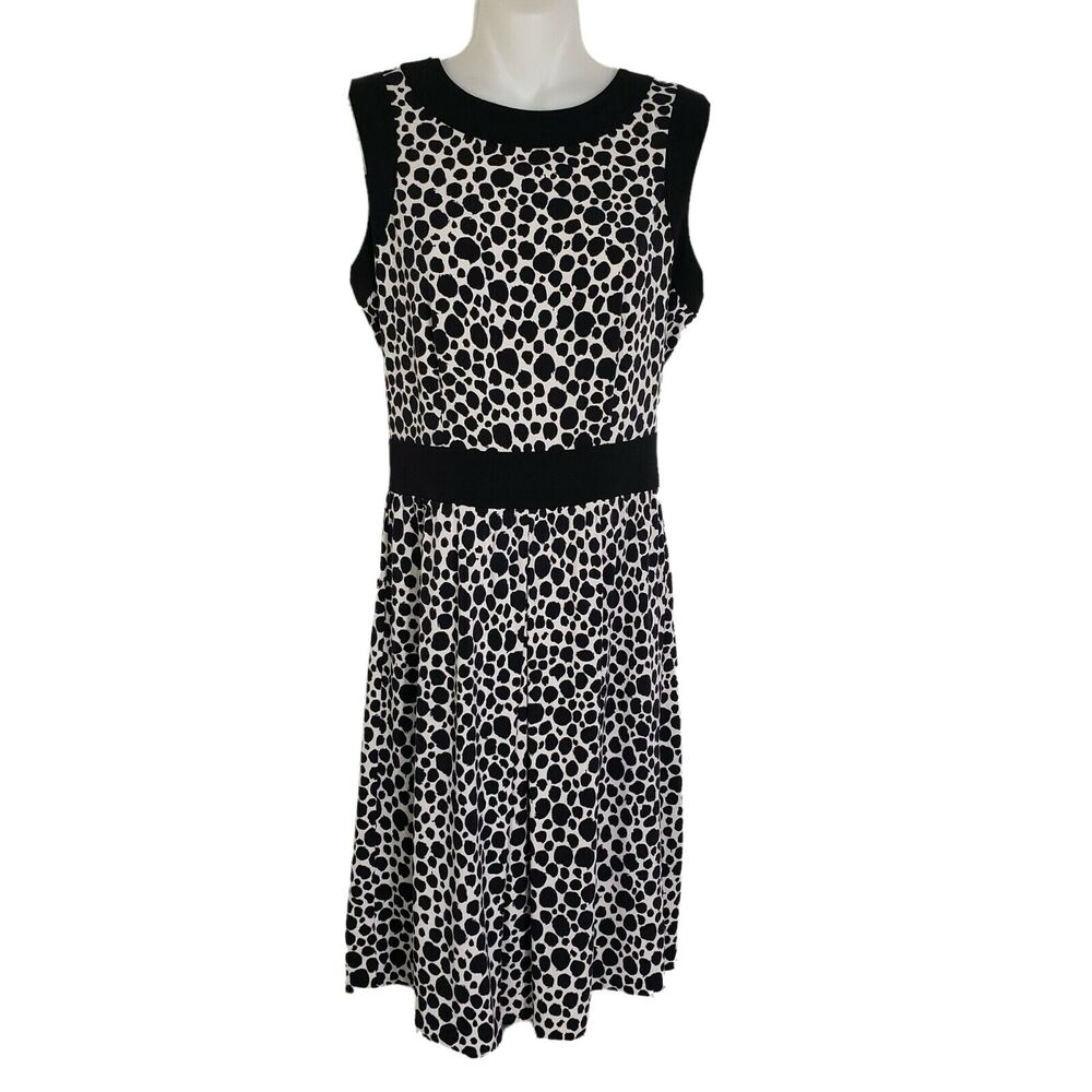 Talbots Womens Dress Sz 4 Black White Animal Print Fit Flare Sleeveless Pleated